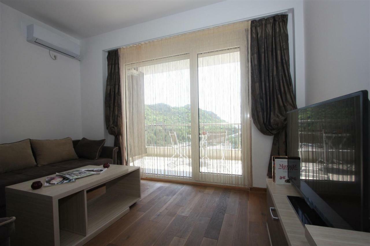 Amazing Sea View Apartment Zatvoren Budva Luaran gambar
